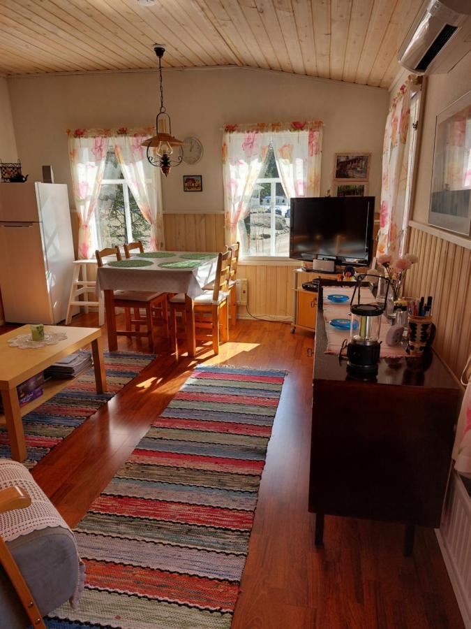 Ilmastoitu Kesaemoekki Askolassa Laehellae Porvoota Exterior foto